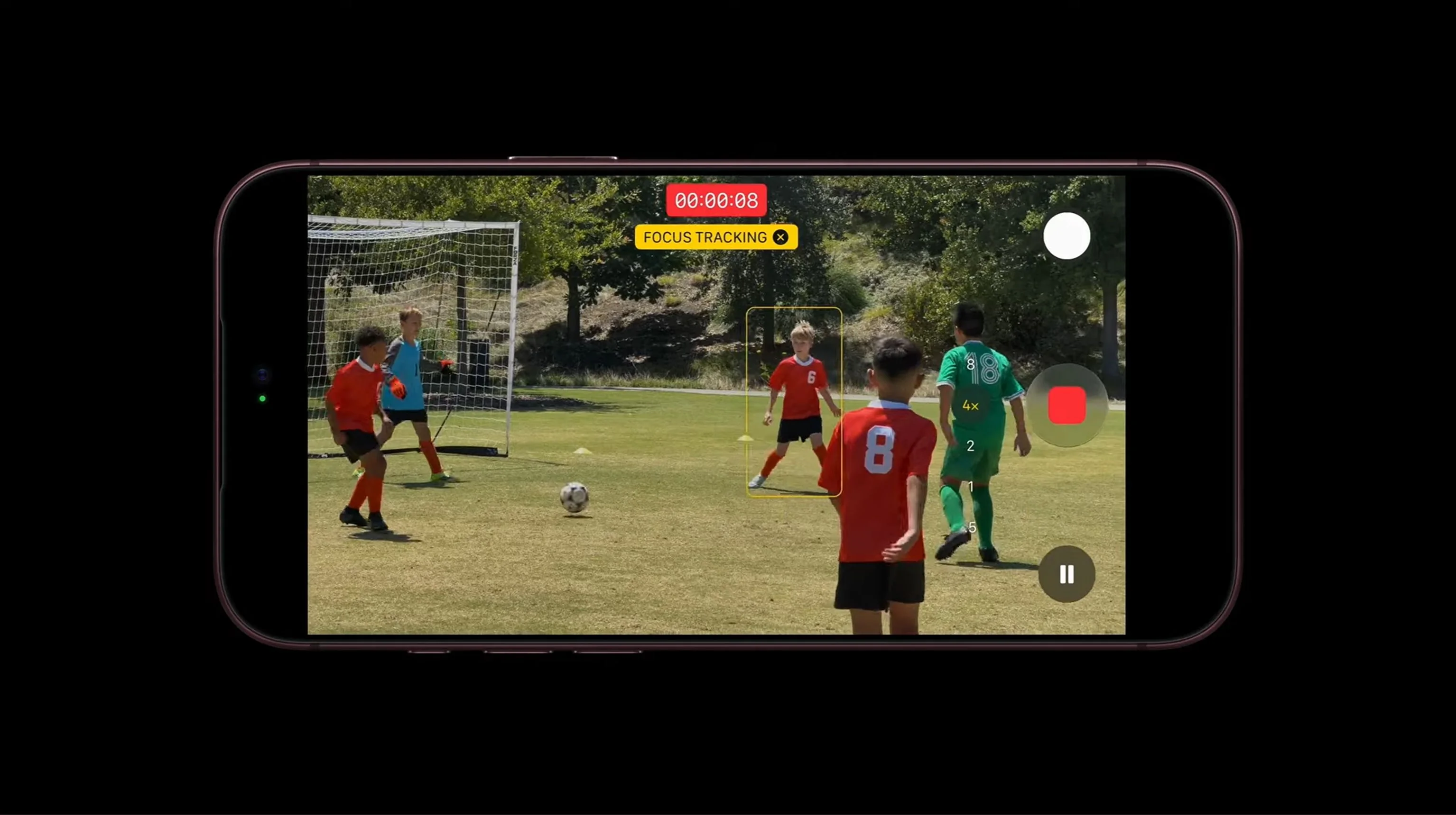 iphone-18-pro-max-quay-video-co-kha-nang-focus-vao-1-nguoi-cu-the